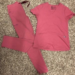 FIGS Quartz Scrubs